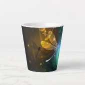 Tasse Latte Vol de libellule verte lumineuse (Devant)