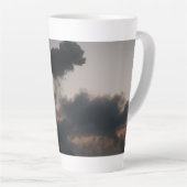 Tasse Latte Volcan Fuego au Guatemala (Angle droit)