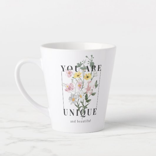 Tasse Latte Vous êtes un Slogan floral unique (Gauche)