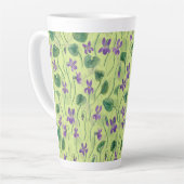 Tasse Latte Watercolor violets on honey dew (Angle gauche)