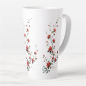 Tasse Latte Whispers of Spring Blossoms in Quiet Bloom Petals (Angle droit)