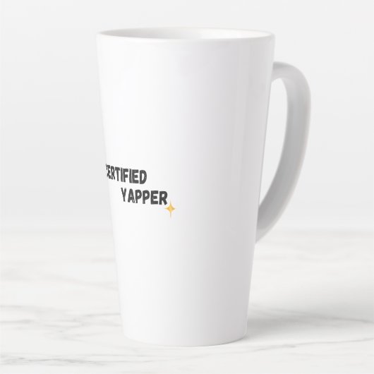 Tasse Latte Yapper certifié | Gen-Z Funny Graphic Tee (Angle droit)