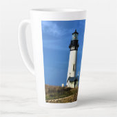 Tasse Latte Yaquina Head Lighthouse, Newport, Oregon (Angle gauche)