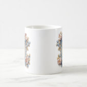 Tasse Lettre Baroque 'U' pour une Princesse du Caf (Centre)