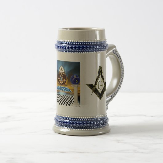 Tasse maçonnique (Devant droit)