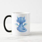 Tasse magique avec un doux bébé dragon bleu (Gauche)