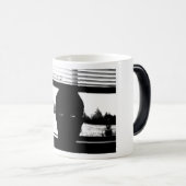 Tasse magique jamais seule (Devant droit)