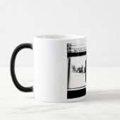 Tasse magique jamais seule (Gauche)