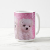 Tasse maltaise adorable de chiots (Devant droit)