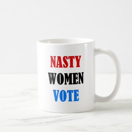 Tasse méchante de vote de femmes (Droite)