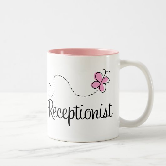 Tasse mignonne de réceptionniste (Droit)