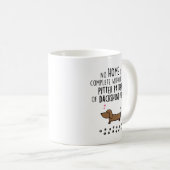 Tasse mignonne de thé de café de teckel (Devant droit)