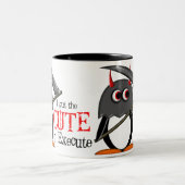 Tasse mignonne mauvaise de bourreau de Penguin™ (Centre)