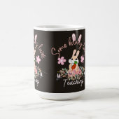 Tasse mignonne pour un enseignant aimé d'un lapin (Centre)