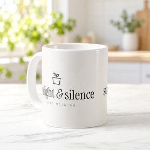 Tasse minimaliste de bonjour avec lumière du solei