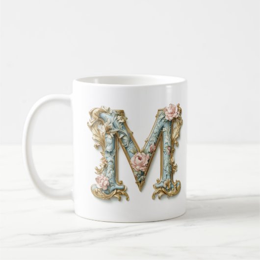Tasse Monogramme Rococo 'M' pour une Princesse du  (Gauche)