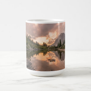 Tasse Mountain Pond