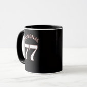 Tasse noire 77 sans signal (Devant gauche)