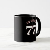 Tasse noire 77 sans signal (Devant droit)