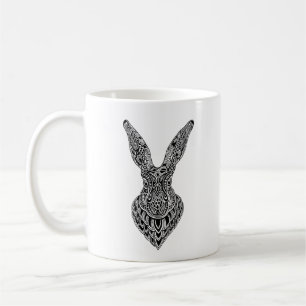 Tasse noire de lièvres