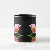 Tasse noire et blanche de papillon (Centre)