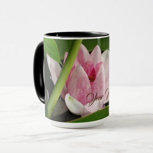 Tasse nommée faite sur commande de fleur de Lotus (Devant gauche)