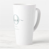 Tasse Oma Elegant Script Monogram Vert Blanc Latte (Angle droit)