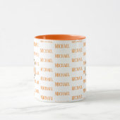 tasse orange avec monogramme et motif de noms (Centre)