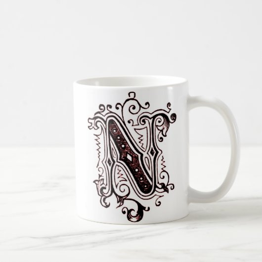 Tasse ornée vintage 'N' (Droite)