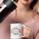 Tasse OVERFLOW conçue par Adiela Akoo