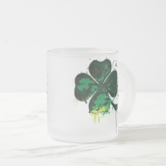 TASSE PEINTE DE TRÈFLE (Devant droit)