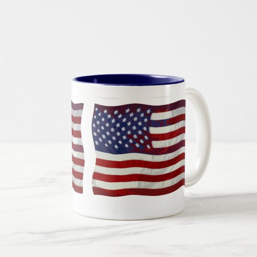 Tasse personnalisable de drapeau des USA (Devant droit)
