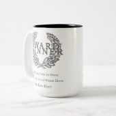 Tasse personnalisable de lauréat (Devant gauche)