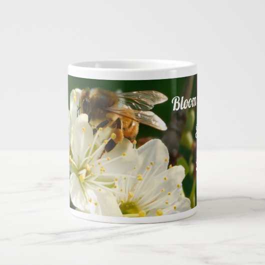 Tasse personnalisée avec nom | Macro Abeille & Fle (Devant)