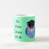 Tasse personnalisée d'obtention du diplôme de PhD (Centre)