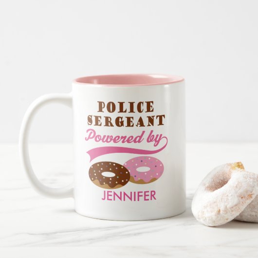Tasse personnalisée drôle de cadeau de sergent de (Avec donut)