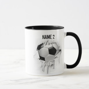 Tasse personnalisée par football déchirée