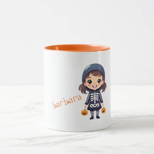Tasse personnalisée pour fille en costume de squel (Centre)