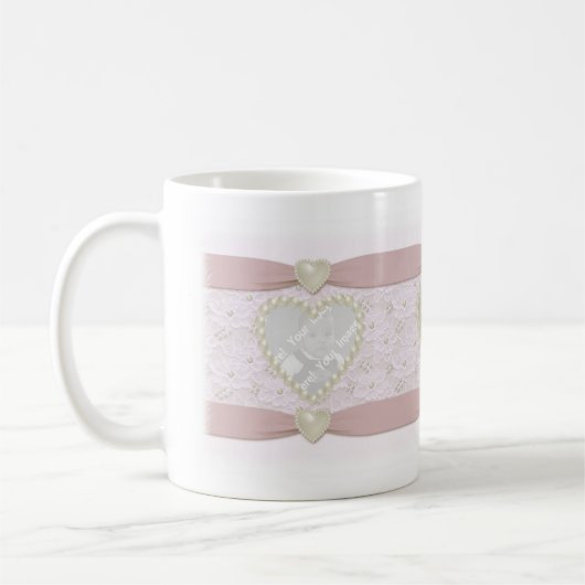 Tasse photo bébé rose pastel dentelle perle (Gauche)