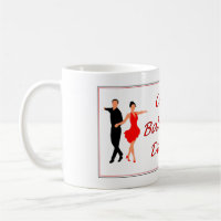 Tasse positionnée de danse de salle de bal