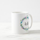 Tasse pourpre bleue florale de monogramme (Devant droit)