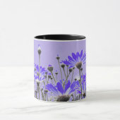 Tasse pourpre de marguerites (Centre)