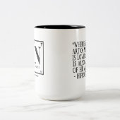 Tasse (RN) d'infirmier autorisé, avec la citation (Centre)