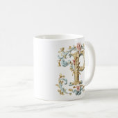 Tasse Rococo initiale 'P' pour une princesse du ca (Devant droit)