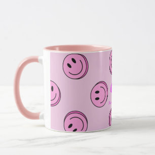 Tasse rose à visage heureux avec poignée rose