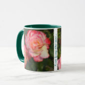 Tasse rose de la Reine Elizabeth (Devant gauche)