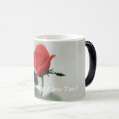 Tasse rose semblante impertinente (Devant droit)