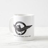 tasse rouge de stylo (Devant gauche)