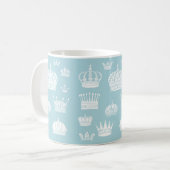 Tasse royale bleue de motif de couronne (Devant gauche)