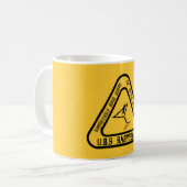 Tasse sans scrupule de logo de drapeau (Devant gauche)